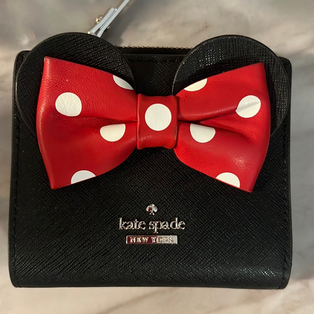 SALE LAST CHANCE 🔥Minnie Mouse Kade Spade Wallet